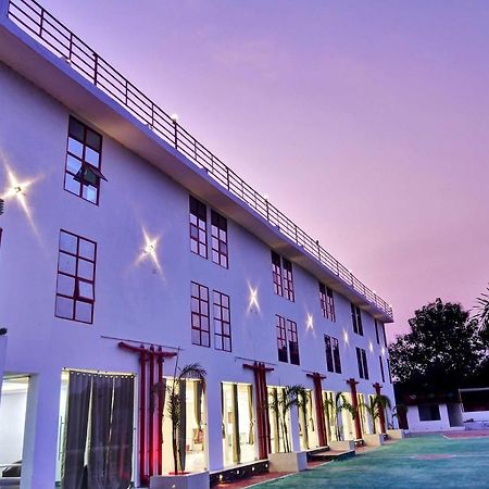 Hotel Oyo Townhouse 779 Gods County Tarapith Esterno foto