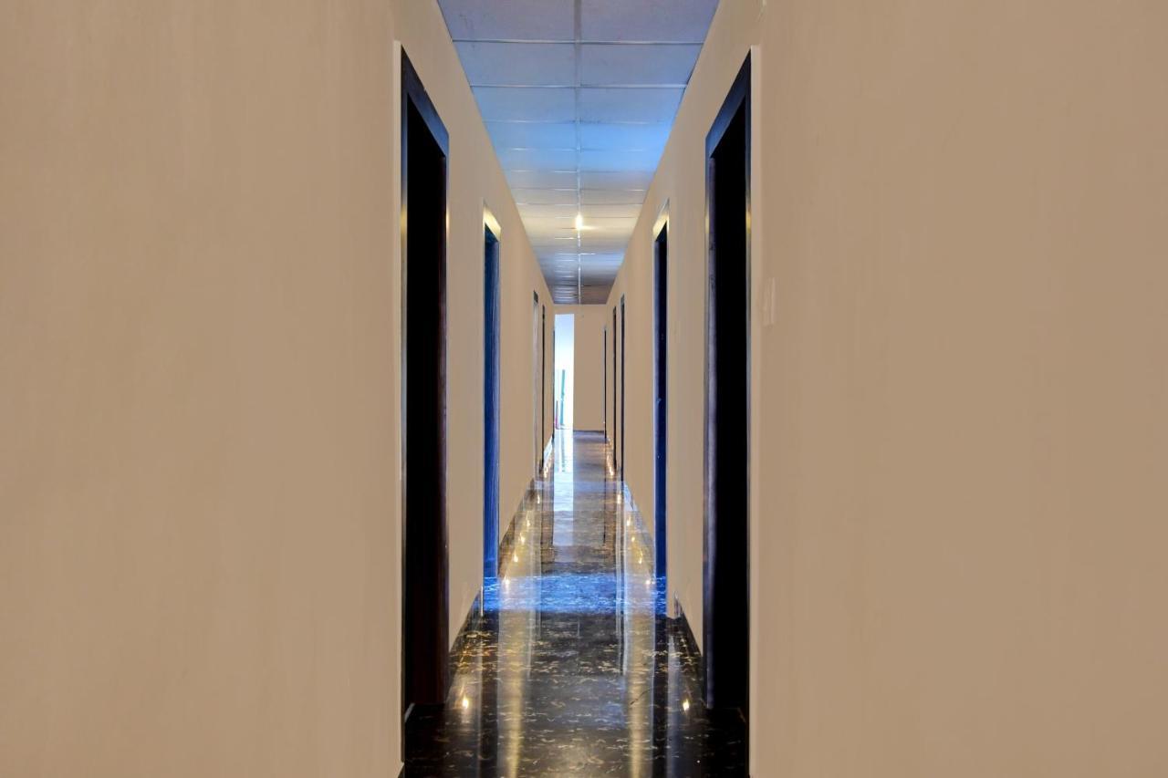 Hotel Oyo Townhouse 779 Gods County Tarapith Esterno foto
